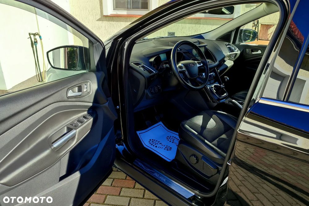 Ford Kuga 1.5 EcoBoost 2x4 Individual - 8