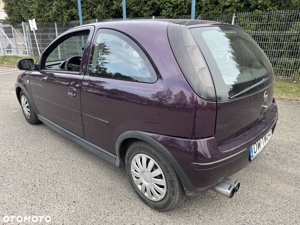 Opel Corsa - 4