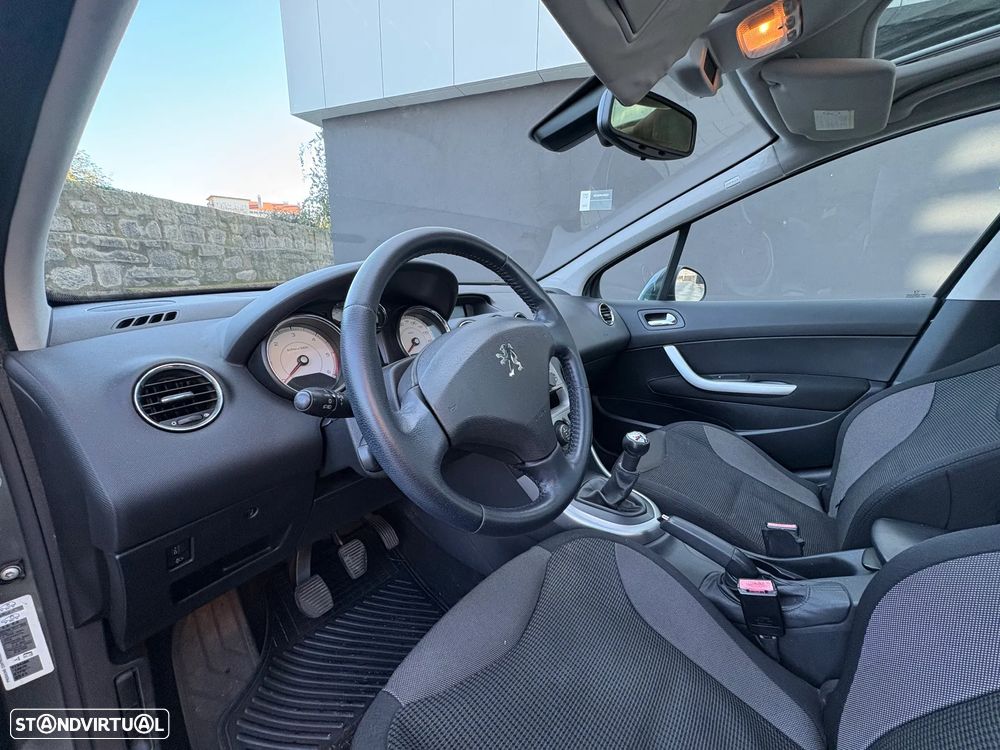 Peugeot 308 1.6 HDi Sport - 10