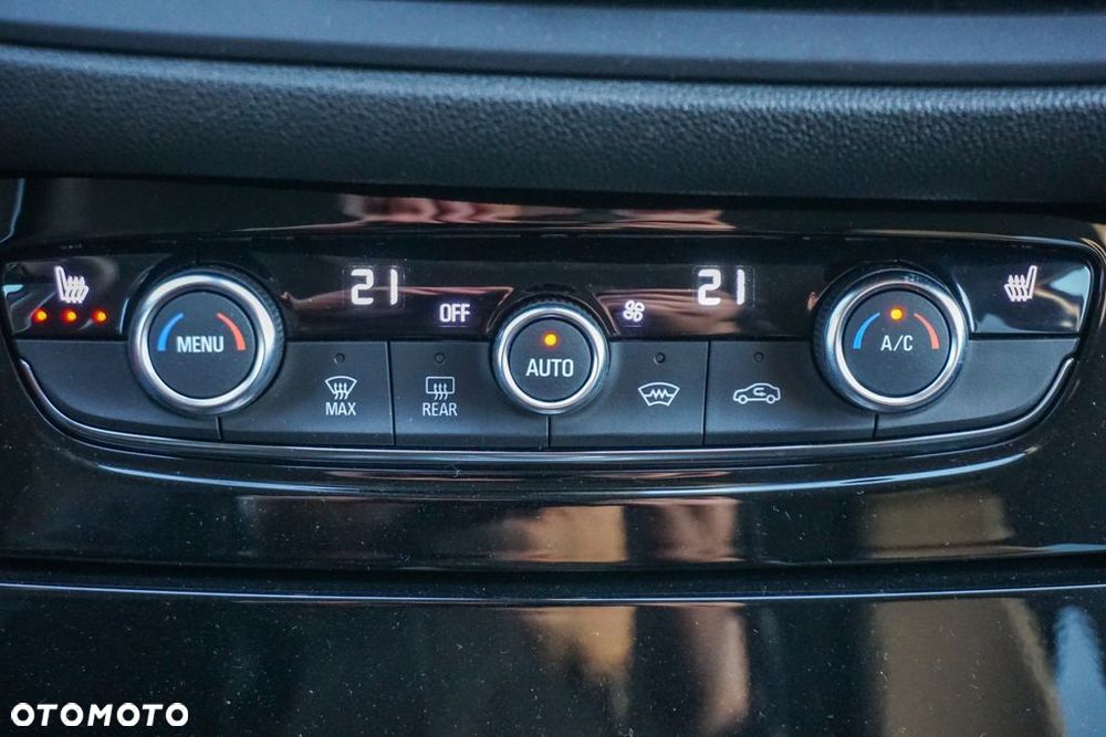 Opel Grandland 1.2 T GS Light S&S - 28