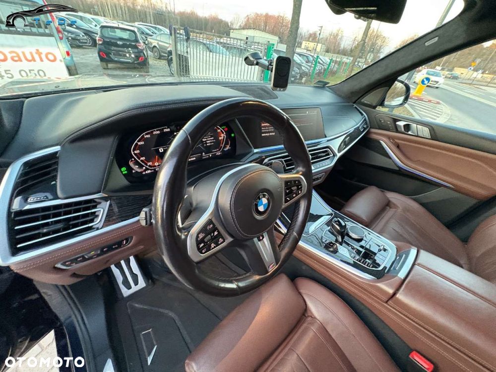 BMW X7 M50i sport - 19