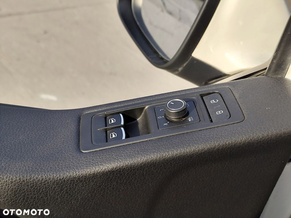 Volkswagen California - 20
