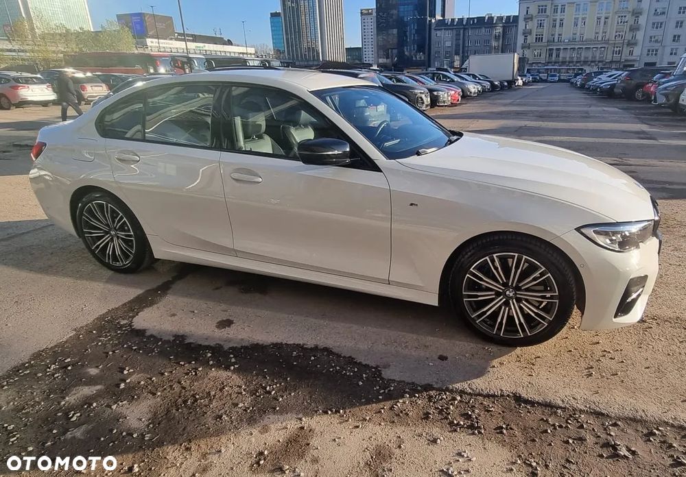BMW Seria 3 330i xDrive M Sport sport - 6