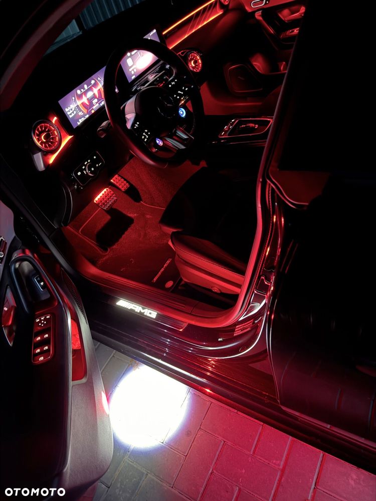 Mercedes-Benz CLA - 17