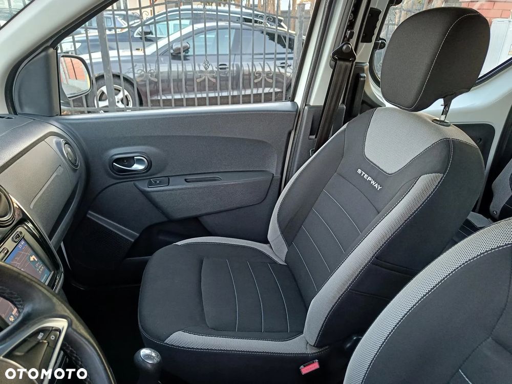 Dacia Dokker 1.6 SCe Stepway - 22