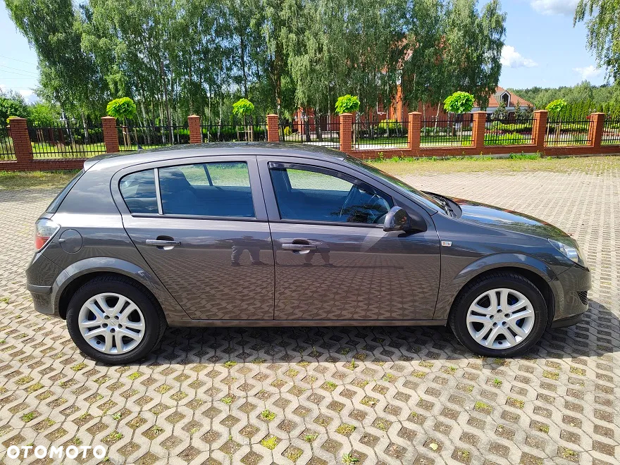 Opel Astra III 1.6 - 6