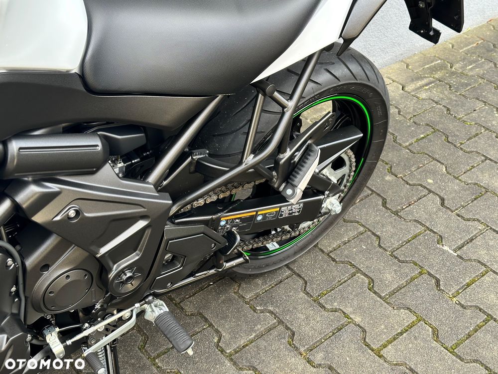 Kawasaki Versys 650 - 15