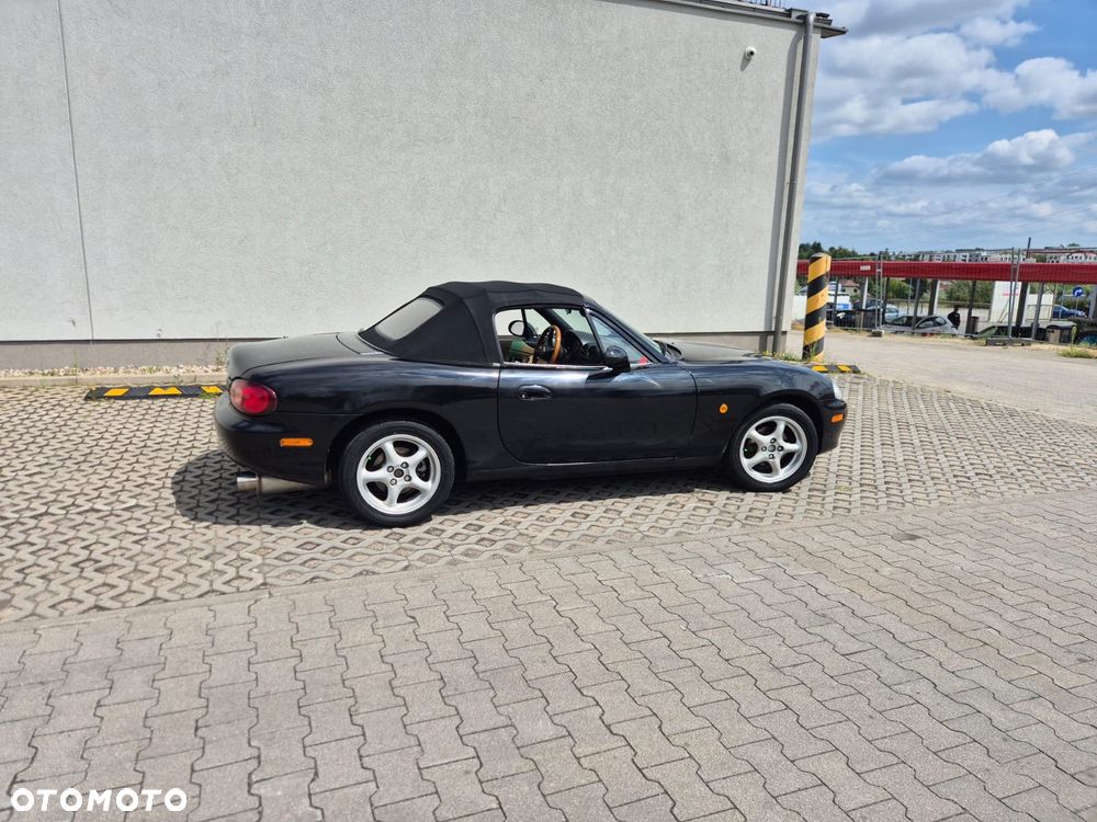 Mazda MX-5 1.6i 16V Memories - 2