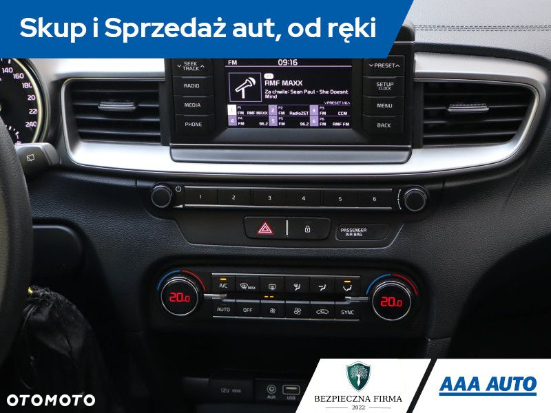 Kia Ceed - 14