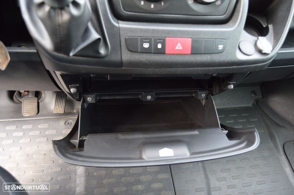 Peugeot Boxer 2.2 BlueHDi 335 L3 CD - 8