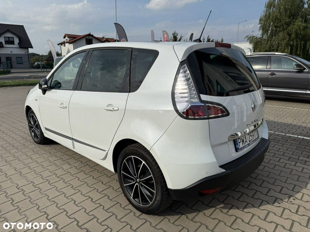 Renault Scenic 1.6 dCi Bose - 9