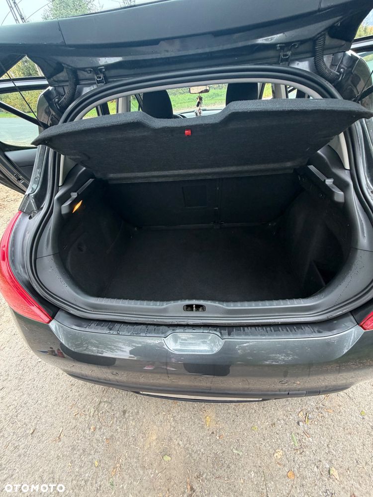 Peugeot 308 - 6