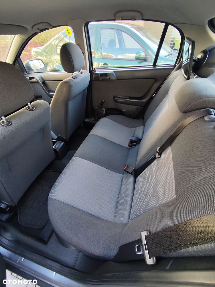 Opel Astra - 9