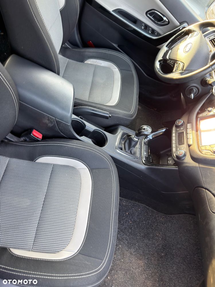 Kia Ceed 1.4 CVVT UEFA EURO 2016 - 10