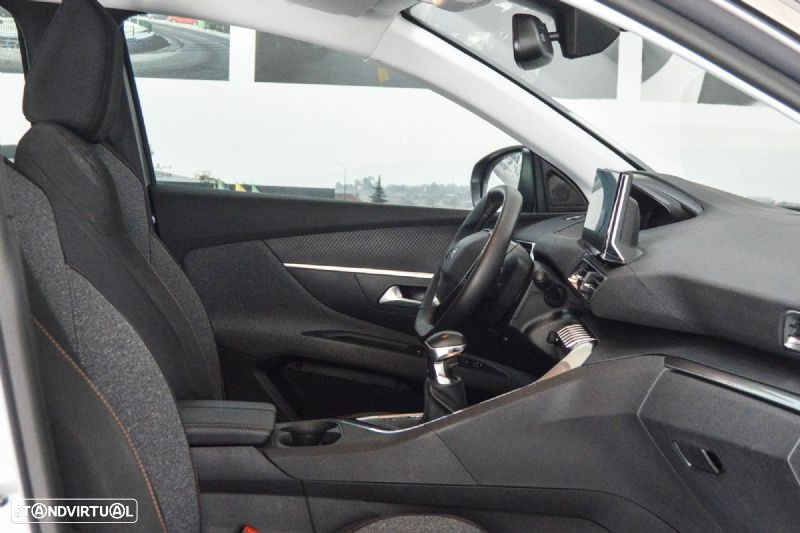Peugeot 3008 1.5 BlueHDi Active Pack - 25