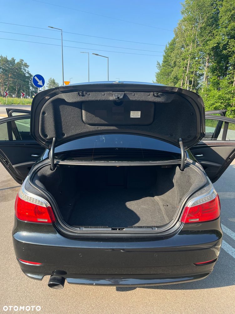 BMW Seria 5 520d - 16
