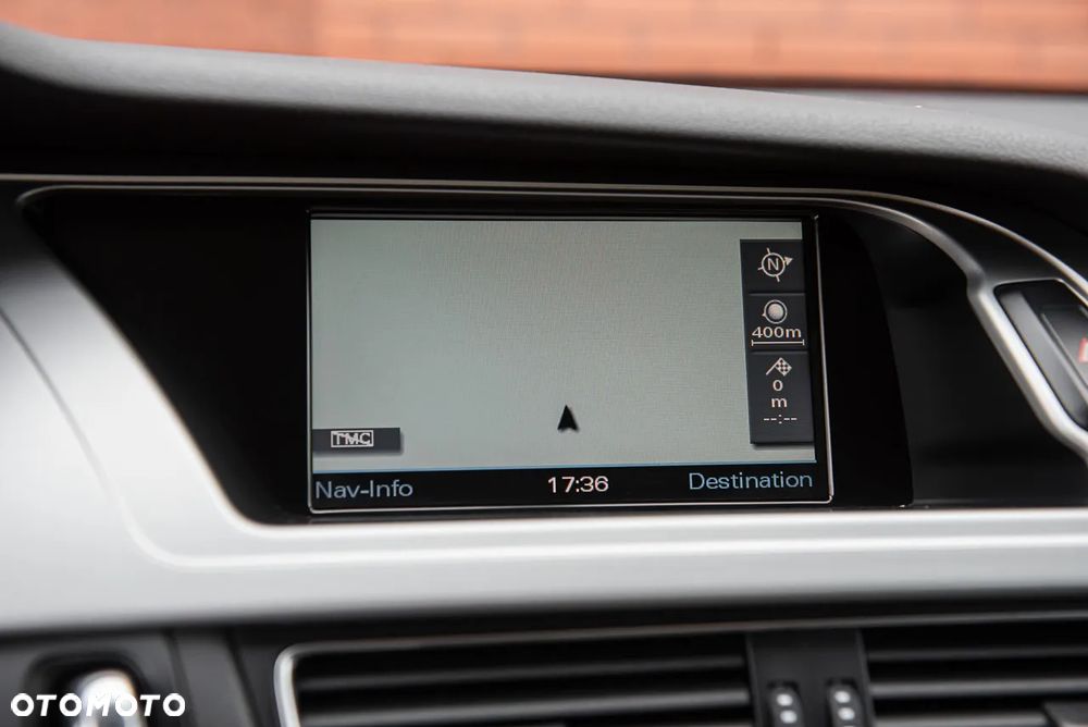 Audi A4 ver-1-8-tfsi-attraction - 14