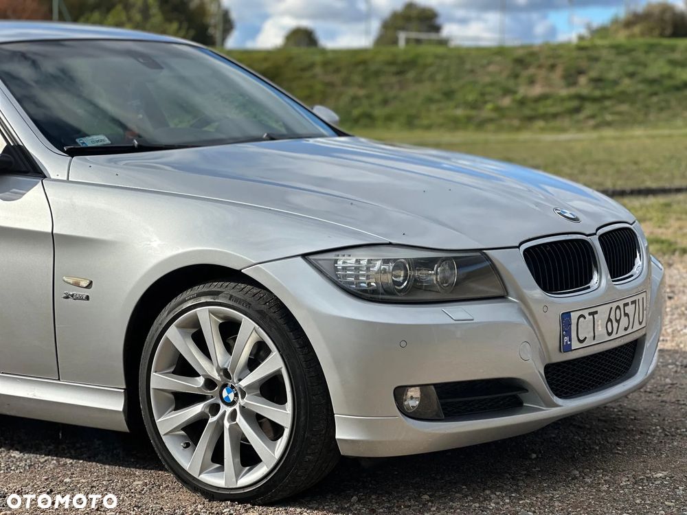 BMW Seria 3 320d xDrive DPF - 3