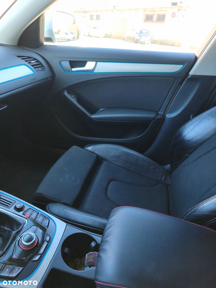 Audi A4 Limousine - 10