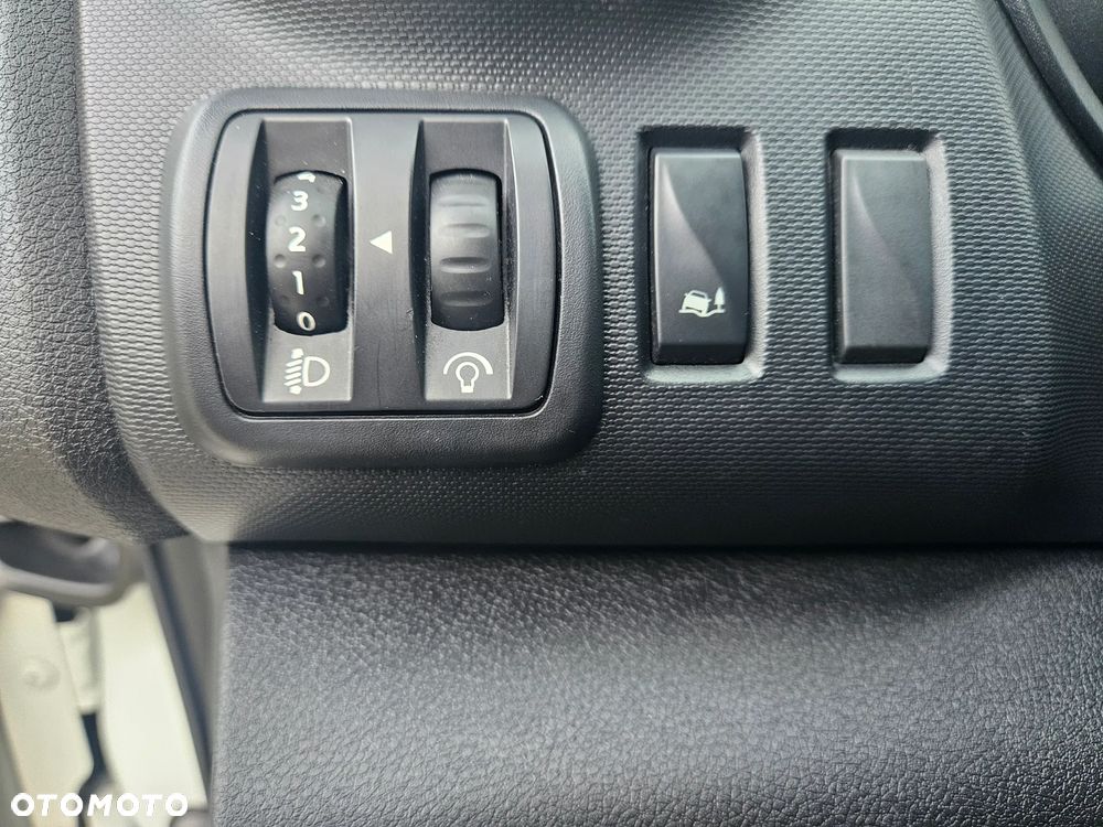 Opel VIVARO L2H1 - 16