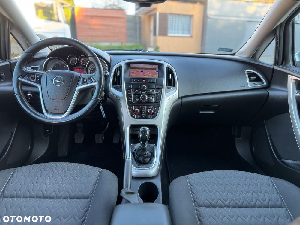 Opel Astra 1.7 CDTI DPF 150 Jahre - 21