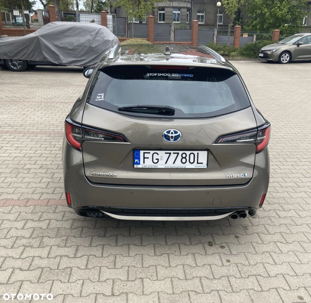 Toyota Corolla 2.0 Hybrid Comfort - 4
