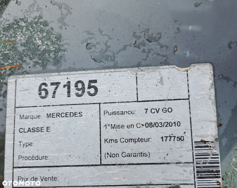 Mercedes-Benz Klasa E 200 CDI - 34