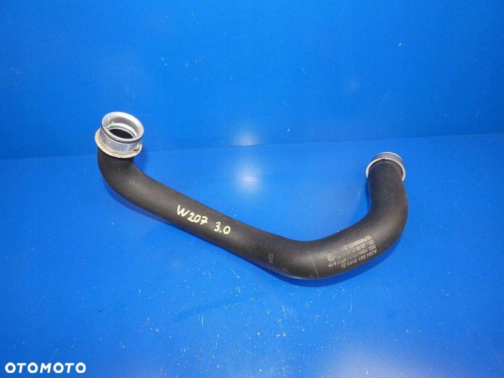 MERCEDES E KLASA W207 W212 W218 W204 3.0 CDI WĄŻ PRZEWÓD WODY - 1