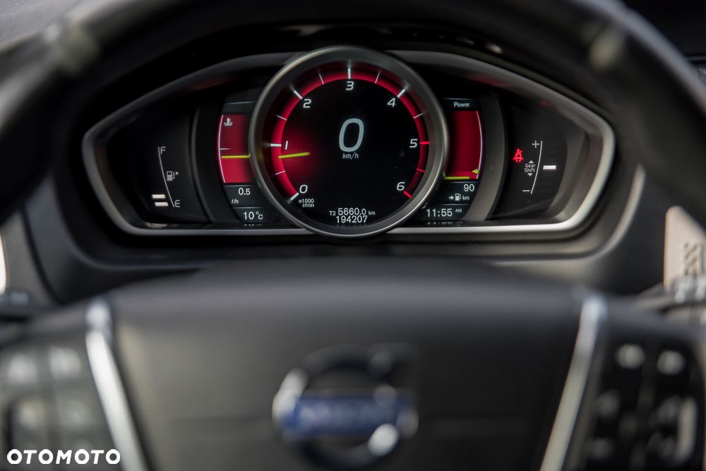 Volvo V40 Cross Country D3 - 26