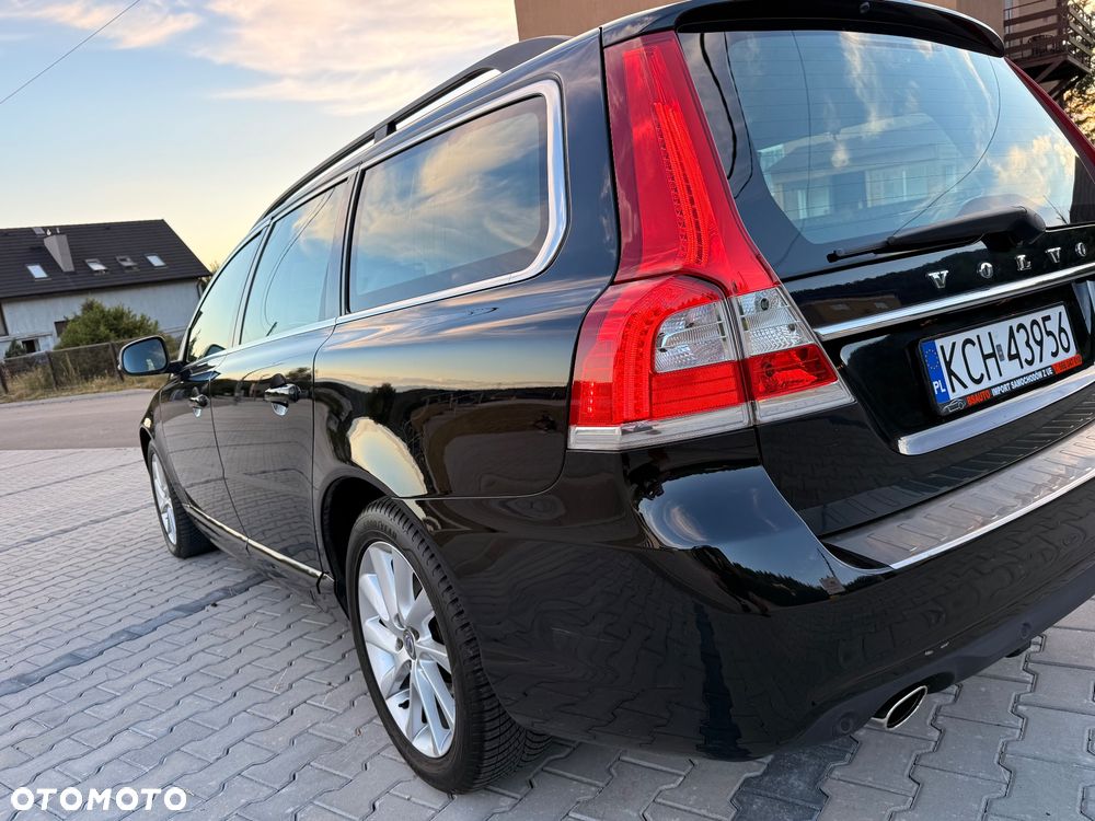 Volvo V70 D4 Drive-E Momentum - 17