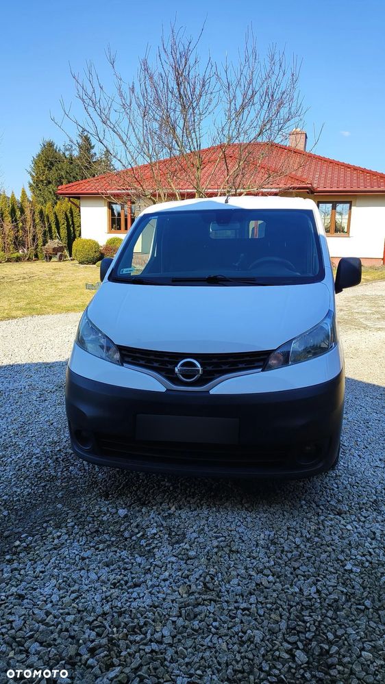 Nissan NV 200 - 2