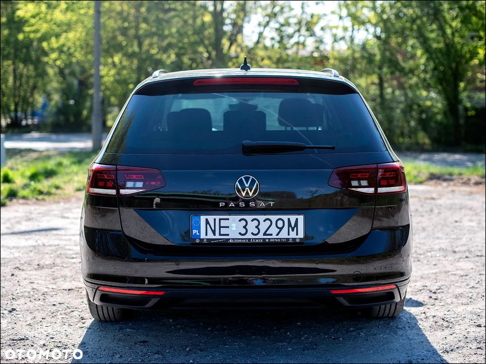 Volkswagen Passat - 4