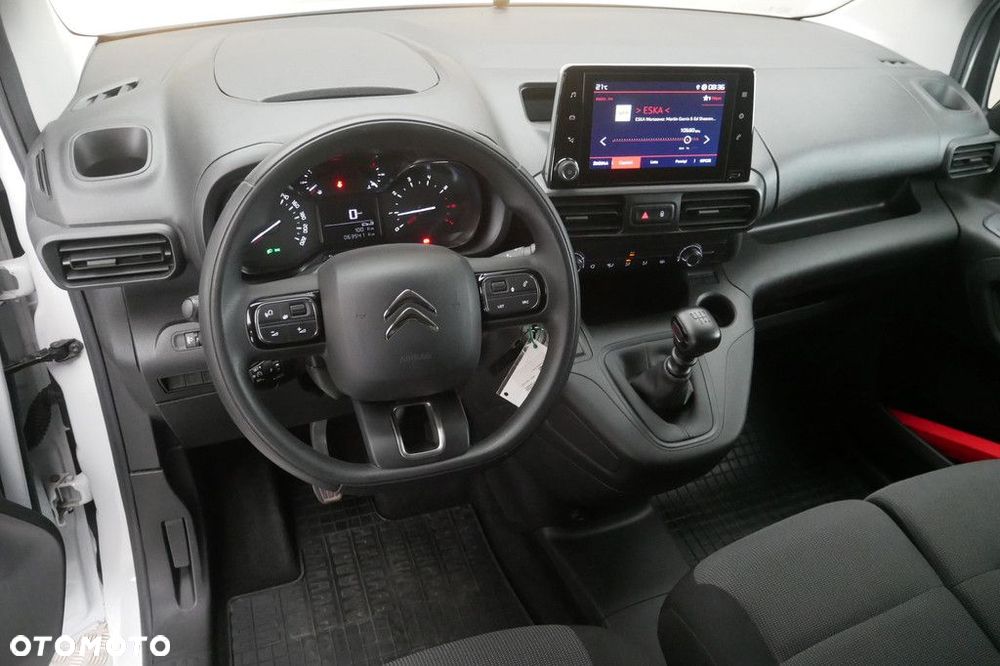 Citroën Berlingo M 1000kg 1.5 Bluehdi 102KM S&S M6 Właścicielem pojazdu jest Ayvens Financial Services Polska - 8