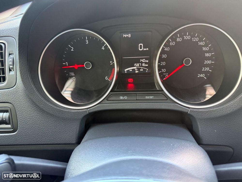 VW Polo 1.4 TDi BlueMotion - 19