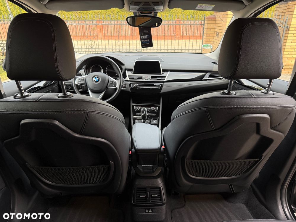 BMW Seria 2 220d xDrive Sport-Aut Luxury Line - 28