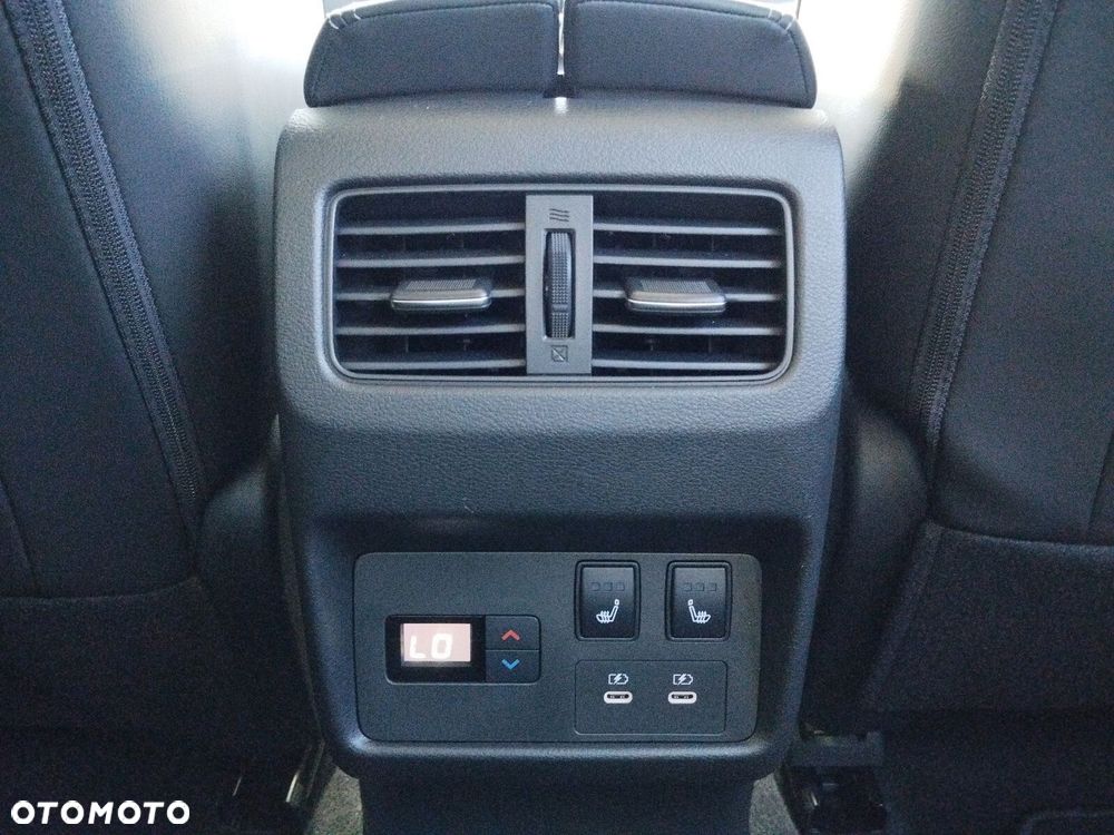 Nissan X-Trail - 35
