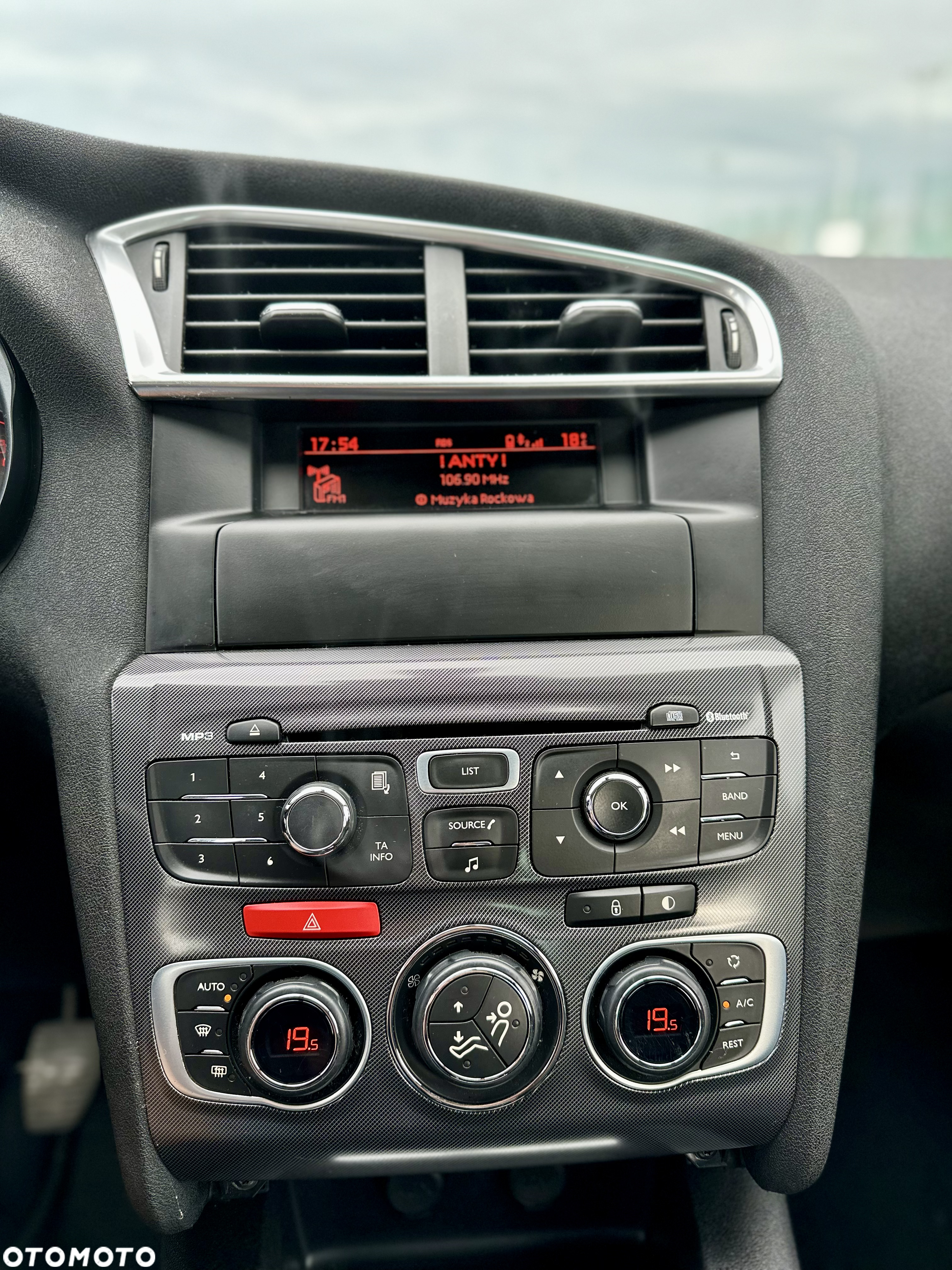 Citroën C4 - 11