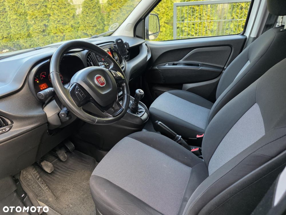 Fiat DOBLO - 12
