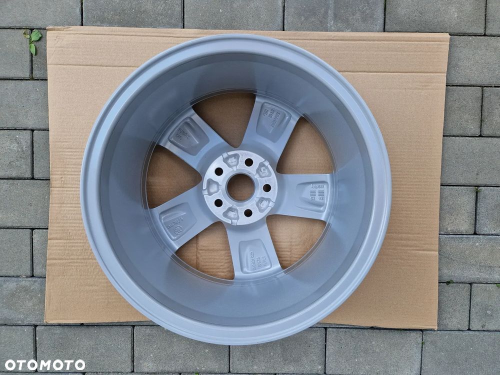 FELGA SKODA FABIA III 7Jx16H2, ET46, 5x100 NOWA ORYGINALNA - 2