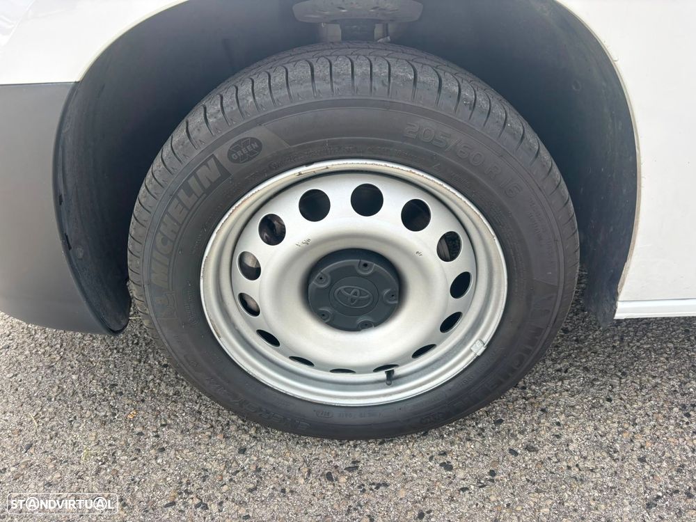 Toyota Proace City 1.5D L1 COMFORT 102cv - AC - GPS - IVA DEDUTÃVEL - 44