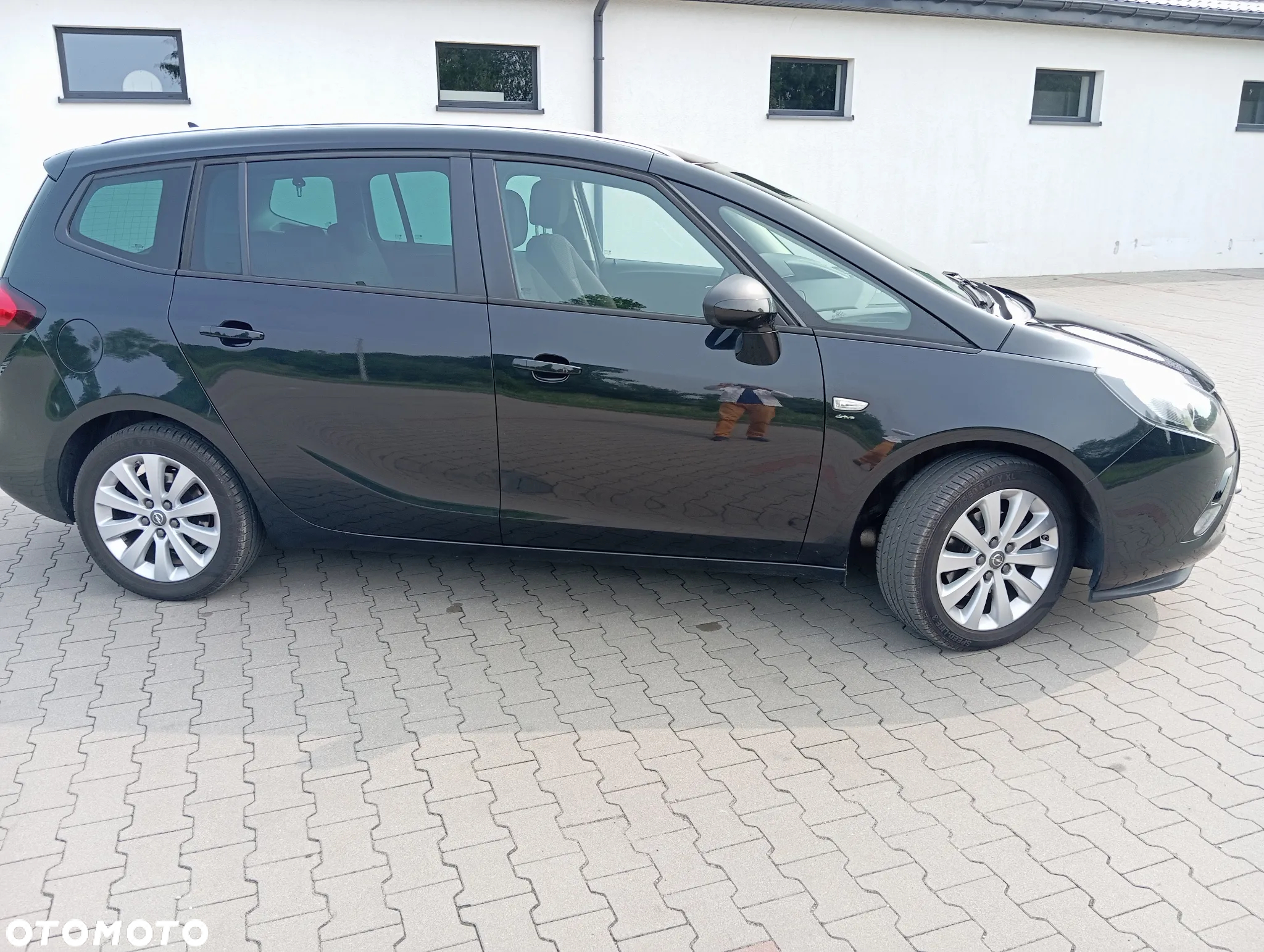 Opel Zafira Tourer 1.4 Turbo drive - 25