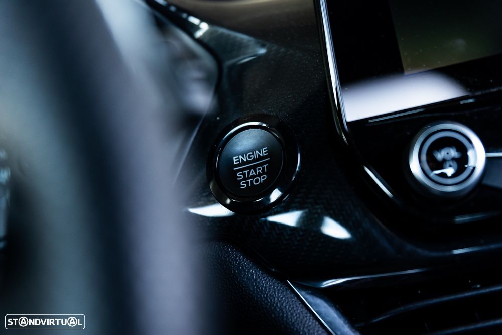 Ford Fiesta 1.0 EcoBoost Hybrid S&S ST-LINE - 23