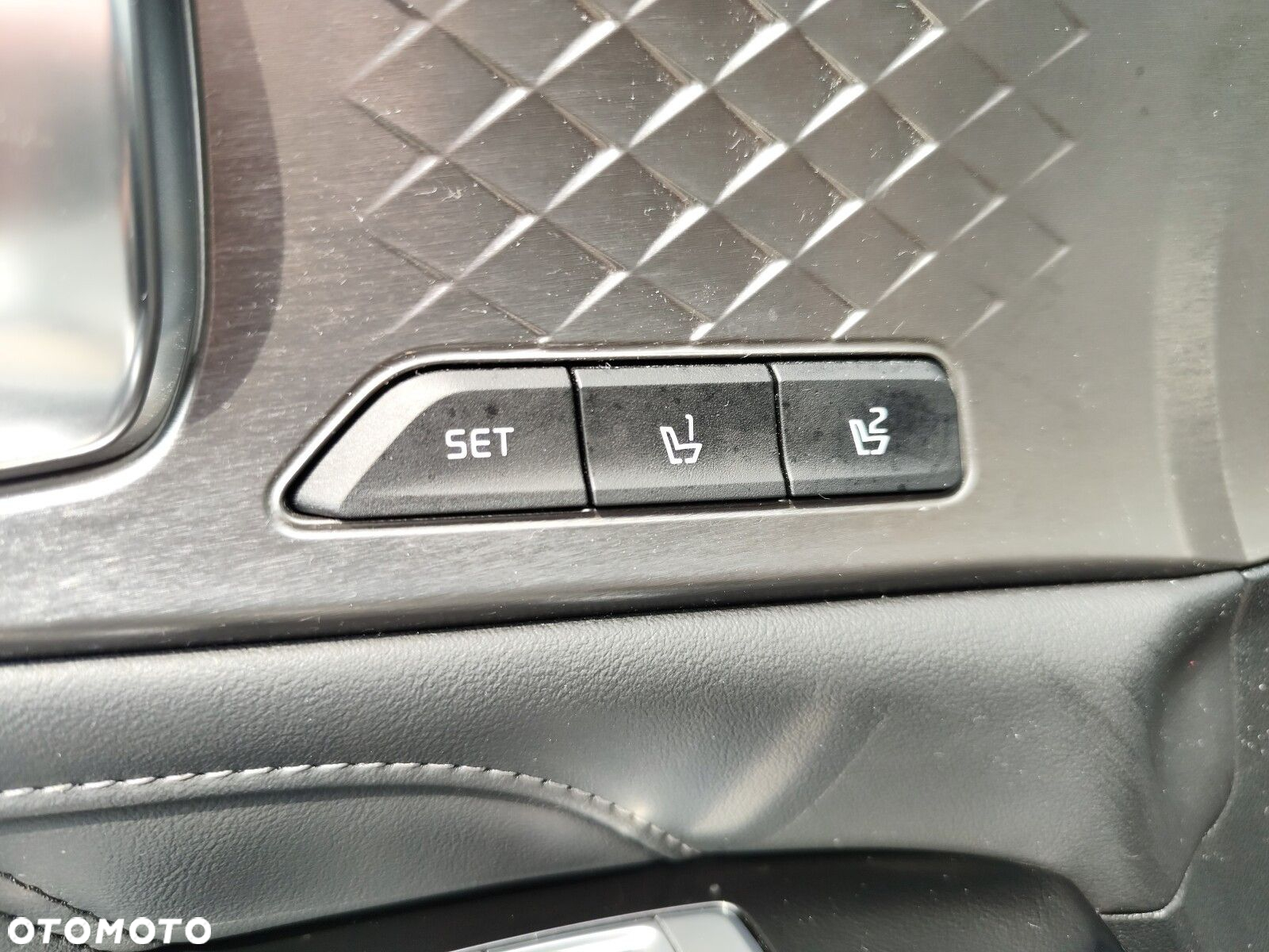 Kia Sorento - 12