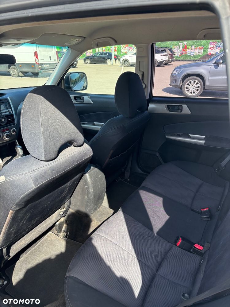 Subaru Forester 2.0 XC 000 - 10