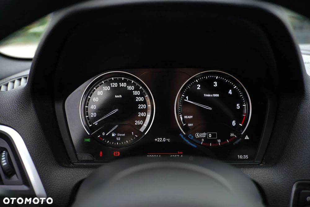 BMW Seria 1 120d Edition M Sport Shadow - 19
