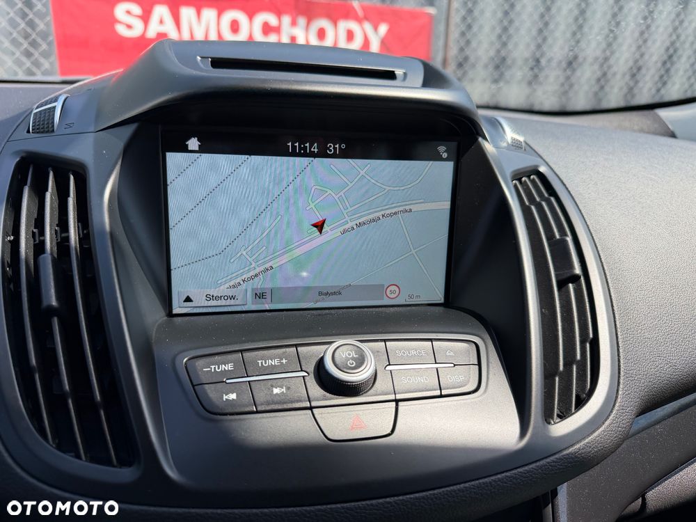 Ford Kuga - 17