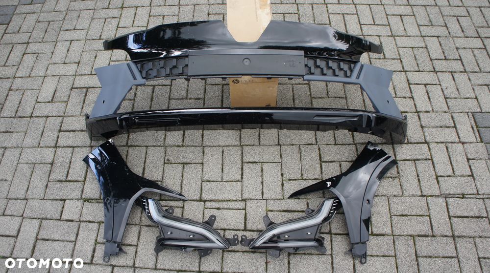 PRZEDNI ZDERZAK RENAULT MEGANE E-TECH  E TECH - 1
