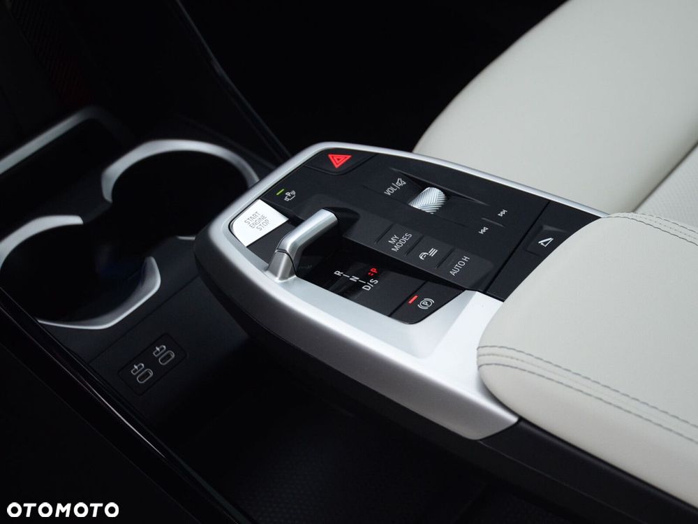 BMW X1 - 26