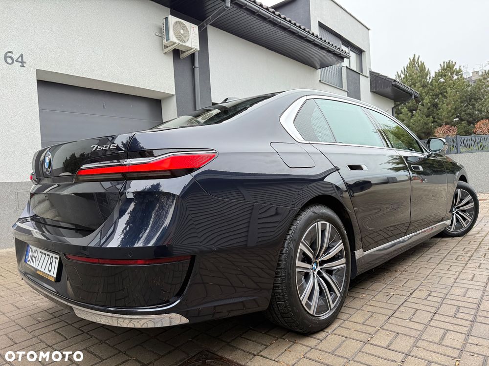 BMW Seria 7 - 4