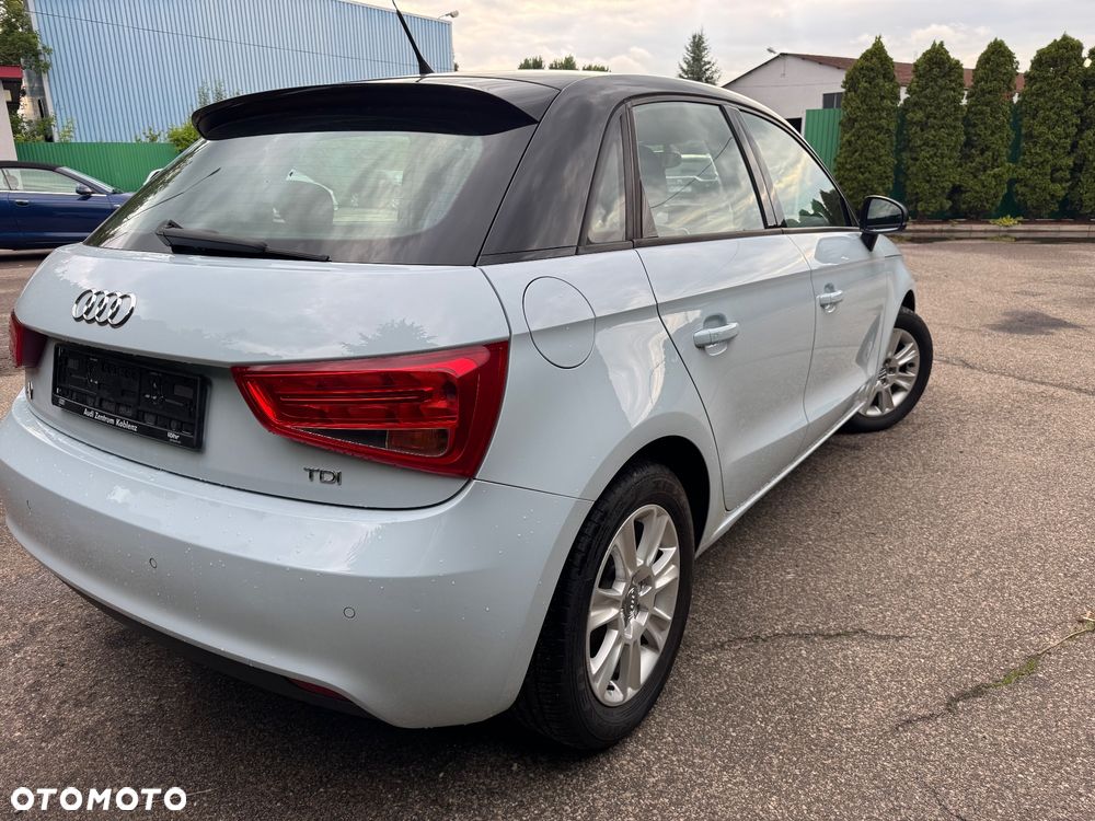 Audi A1 Sportback 1.6 TDI S line edition - 31